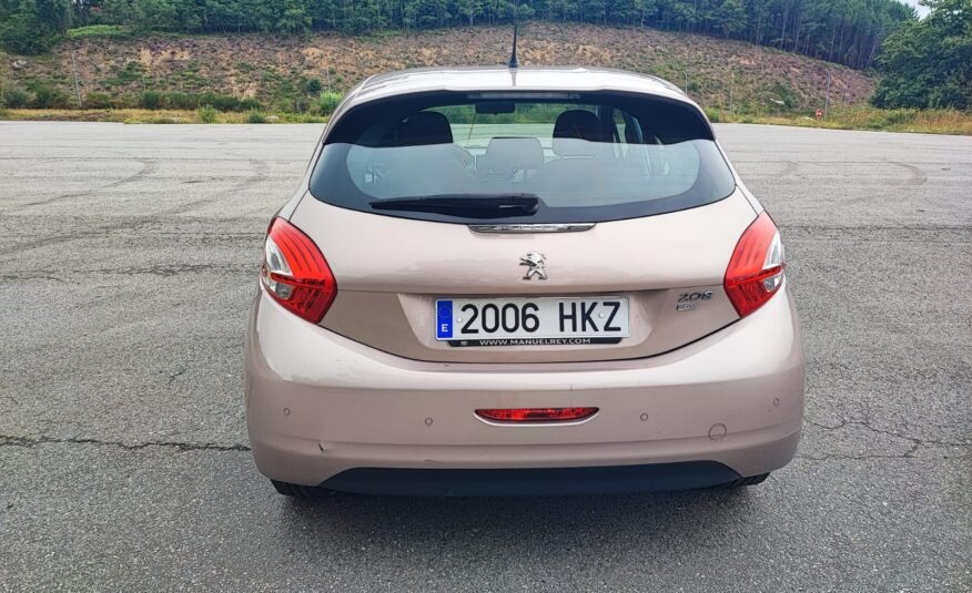 PEUGEOT 208 1.4hd alure