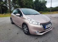 PEUGEOT 208 1.4hd alure