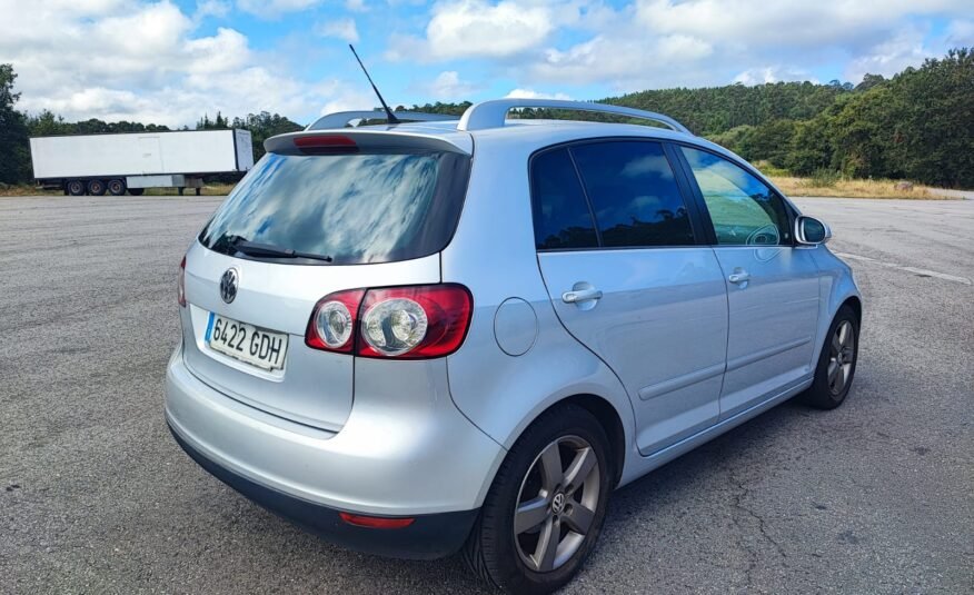 VOLKSWAGEN GOLF 5 PLUS 2.0 TDI