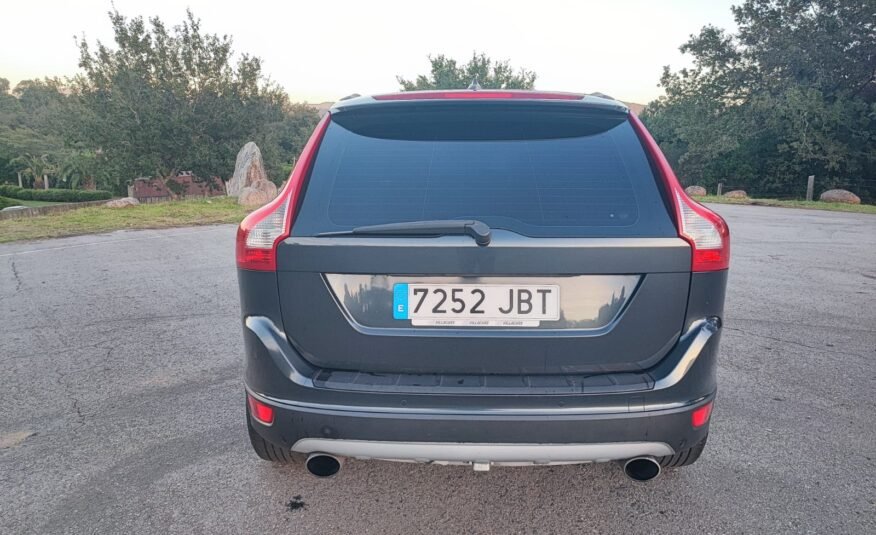 VOLVO XC60 2.4