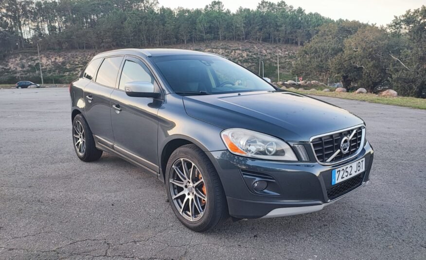 VOLVO XC60 2.4