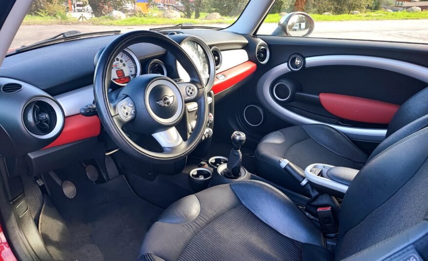 MINI Cooper 1.6 HDI