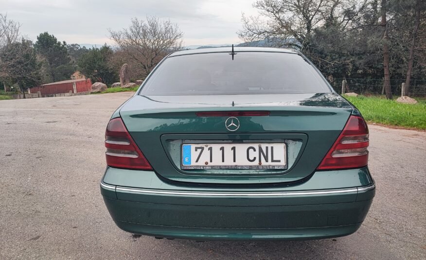 MERCEDES-BENZ C220 2001 ELEGANCE