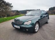 MERCEDES-BENZ C220 2001 ELEGANCE